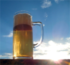 bester bayerischer Reinheits-Saft unter’m weiß-blauen Himmel ... bester bayerischer Reinheits-Saft unter’m weiß-blauen Himmel ...